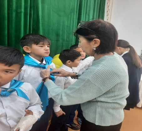 «Жас Ұлан» бірыңғай балалар мен жасөспірімдер ұйымына қабылдау рәсімі/Порядок приема в объединенную организацию детей и подростков «Жас ұлан».